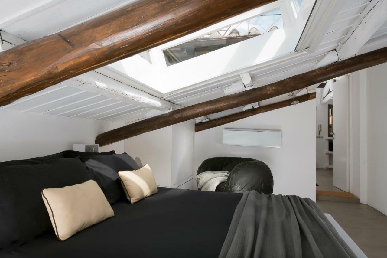 Two Bedrooms Apartment With Solarium With View On San Peter Church And Sant'Angelo Castle روما المظهر الخارجي الصورة