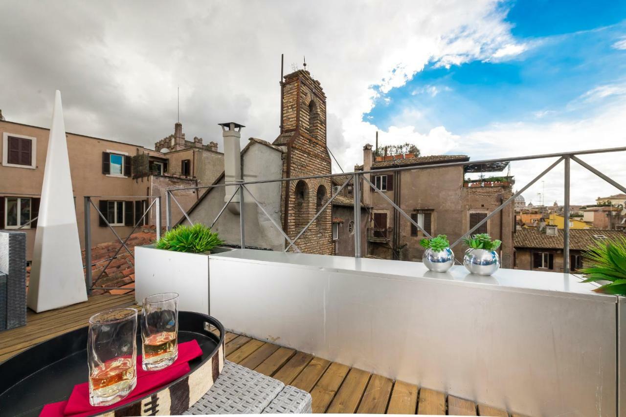 Two Bedrooms Apartment With Solarium With View On San Peter Church And Sant'Angelo Castle روما المظهر الخارجي الصورة