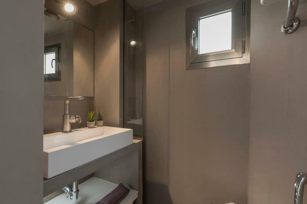 Two Bedrooms Apartment With Solarium With View On San Peter Church And Sant'Angelo Castle روما المظهر الخارجي الصورة